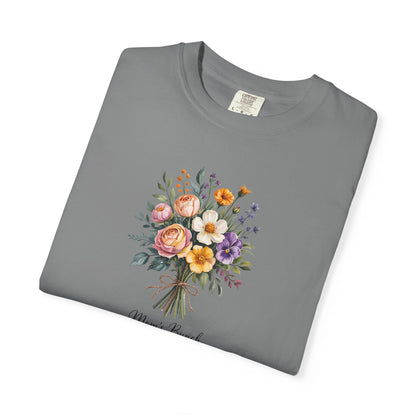 Mom's Bunch Custom Name T-Shirt — Personalized Mom Script Graphic Tee