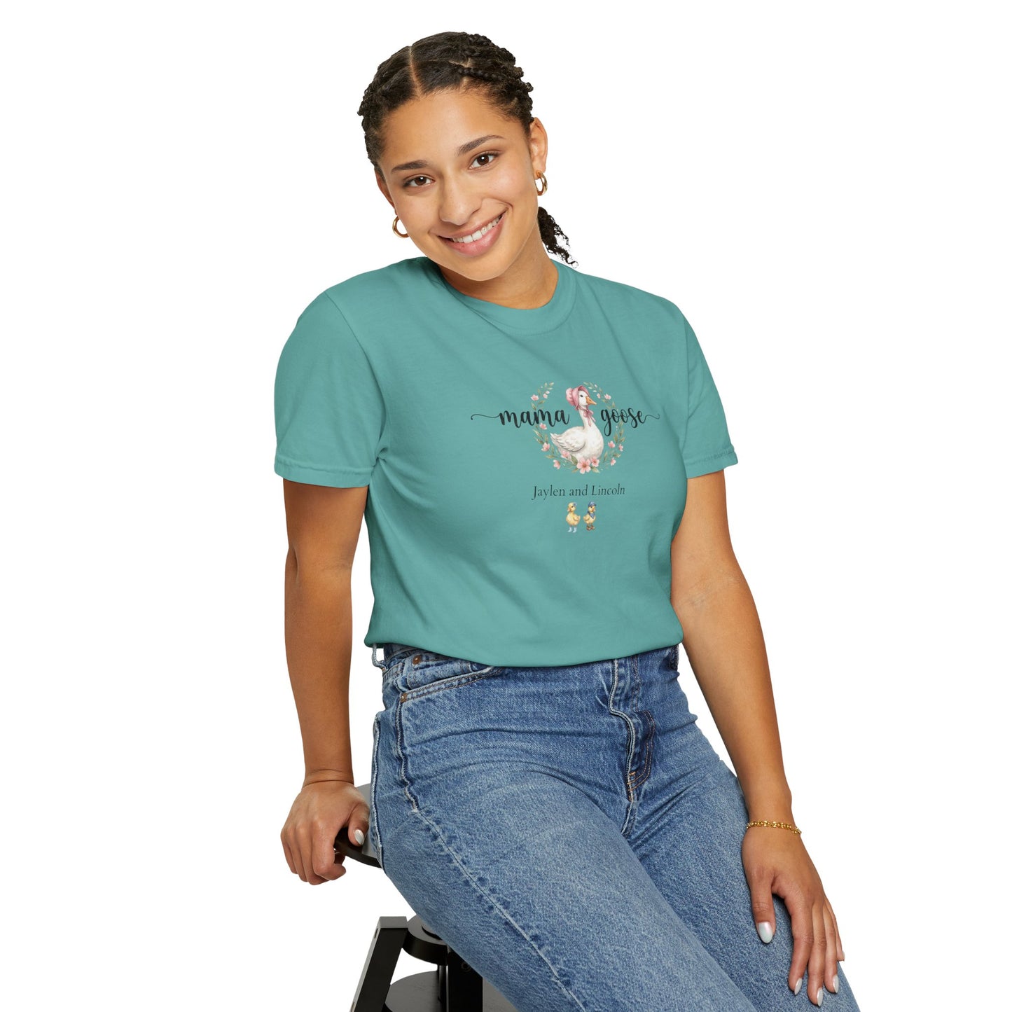 Mama Goose Custom Name T-Shirt — Personalized Mom Script Graphic Tee