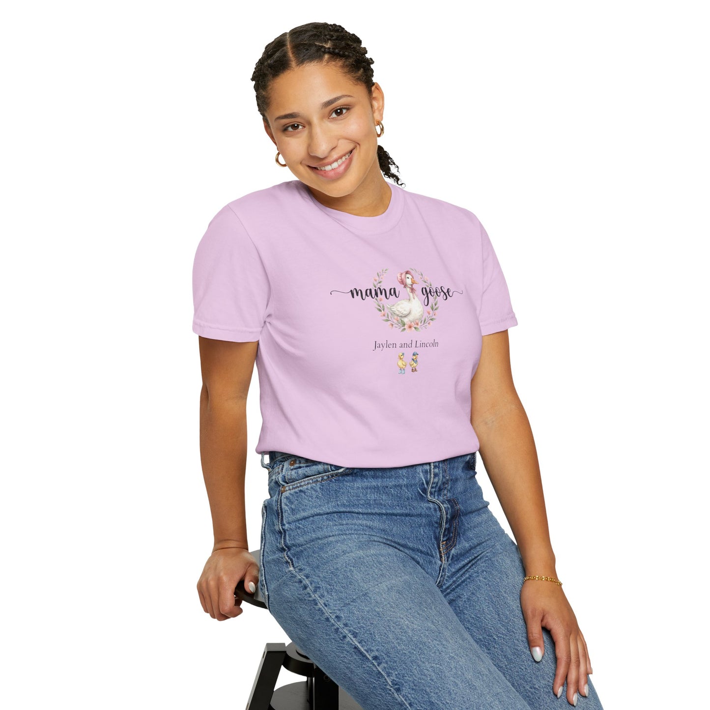 Mama Goose Custom Name T-Shirt — Personalized Mom Script Graphic Tee