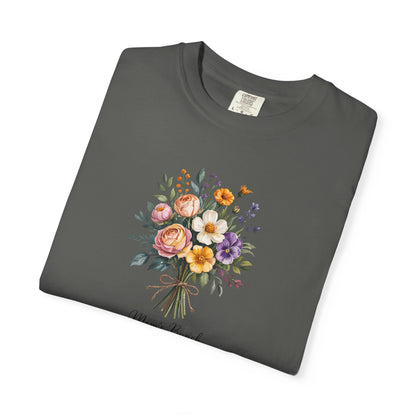 Mom's Bunch Custom Name T-Shirt — Personalized Mom Script Graphic Tee