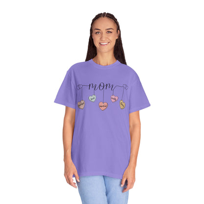 Mom Hearts — Mom Graphic T-Shirt