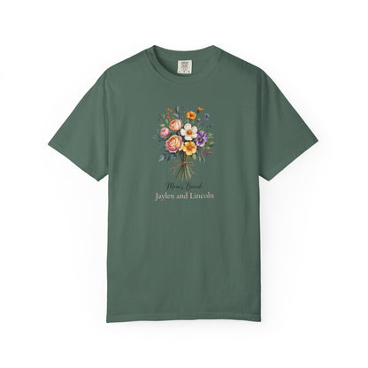 Mom's Bunch Custom Name T-Shirt — Personalized Mom Script Graphic Tee