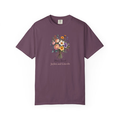 Mom's Bunch Custom Name T-Shirt — Personalized Mom Script Graphic Tee
