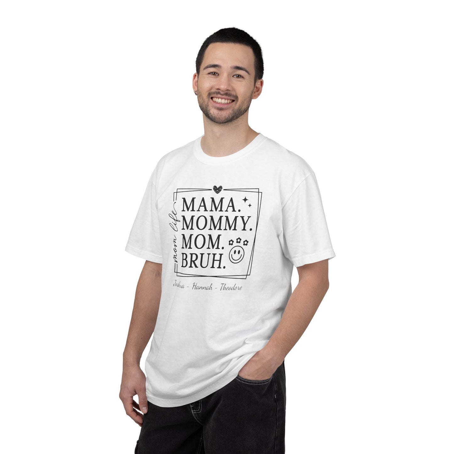 Mom Life Custom Name T-Shirt — Personalized Mom Script Graphic Tee