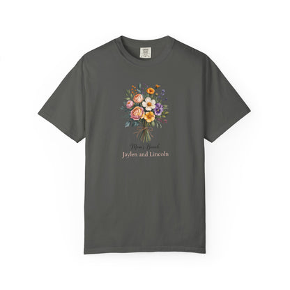 Mom's Bunch Custom Name T-Shirt — Personalized Mom Script Graphic Tee