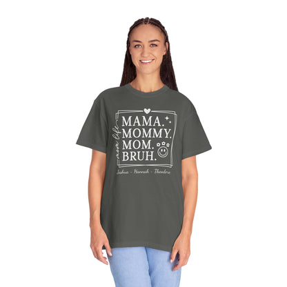 Mom Life Custom Name T-Shirt — Personalized Mom Script Graphic Tee